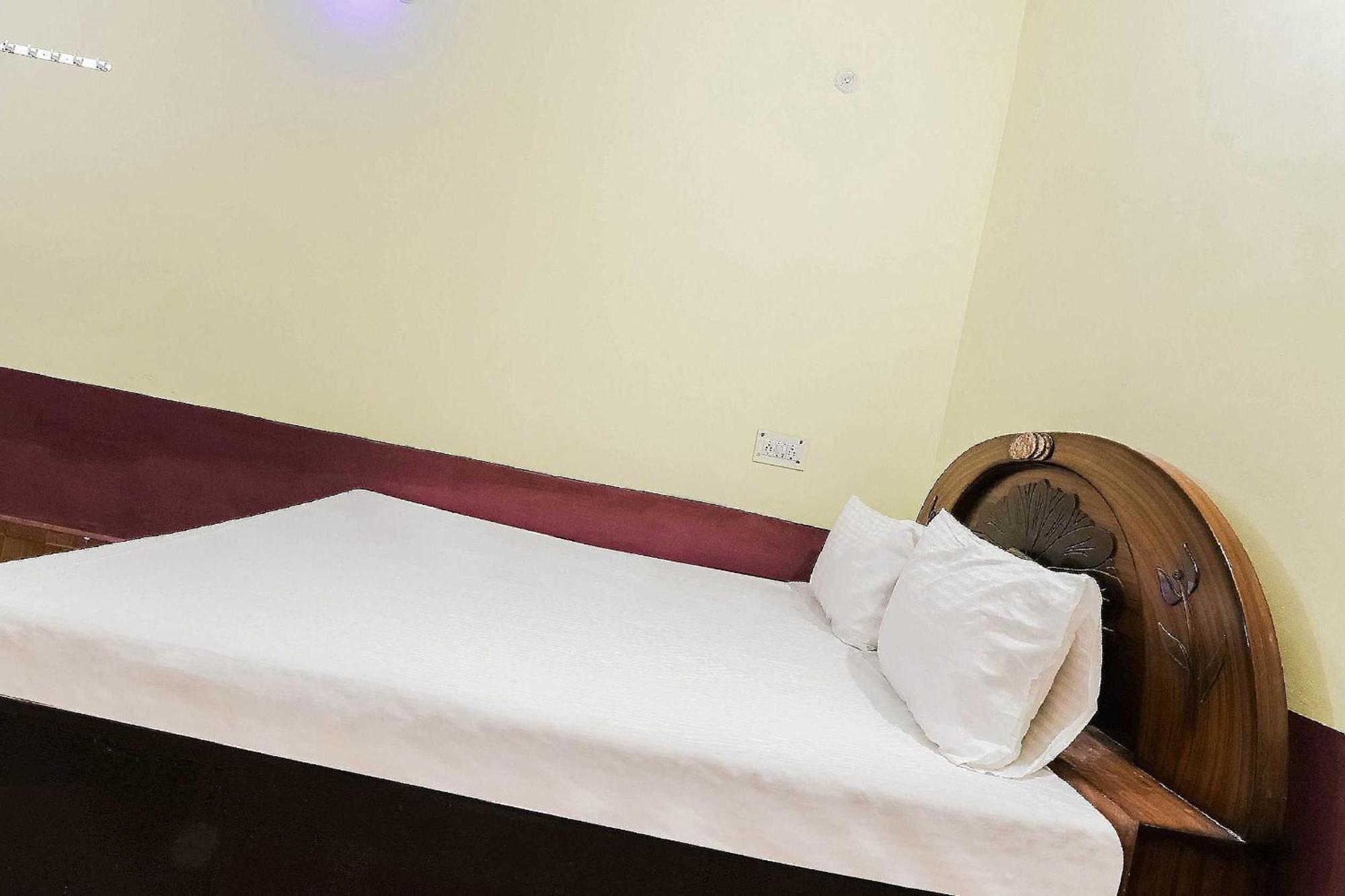Hotel O Jyotish House Ayodhya Εξωτερικό φωτογραφία