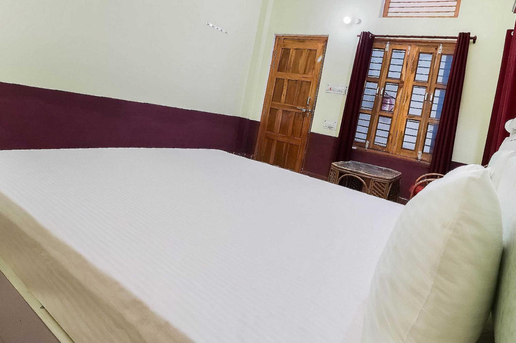 Hotel O Jyotish House Ayodhya Εξωτερικό φωτογραφία