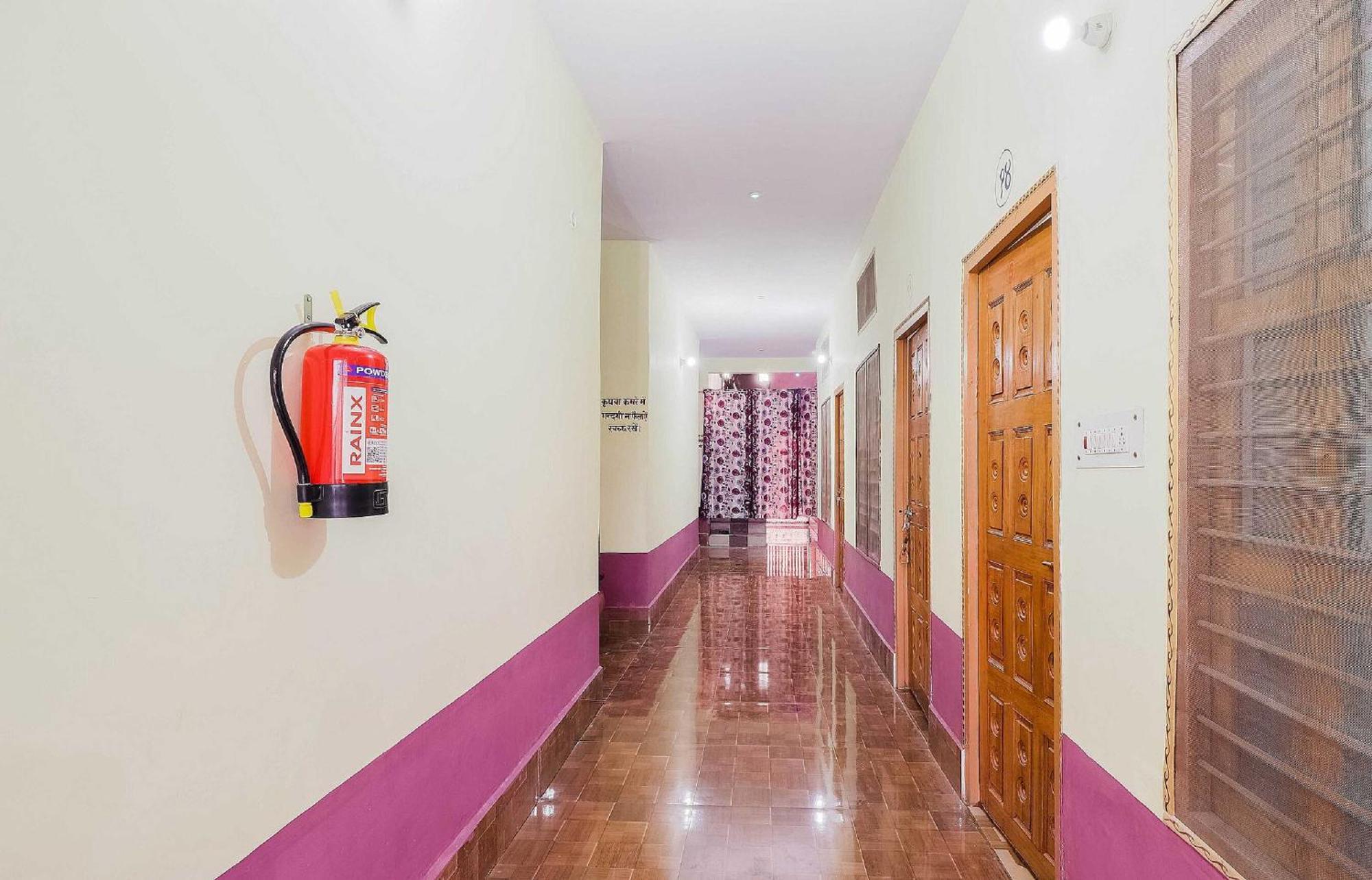 Hotel O Jyotish House Ayodhya Εξωτερικό φωτογραφία