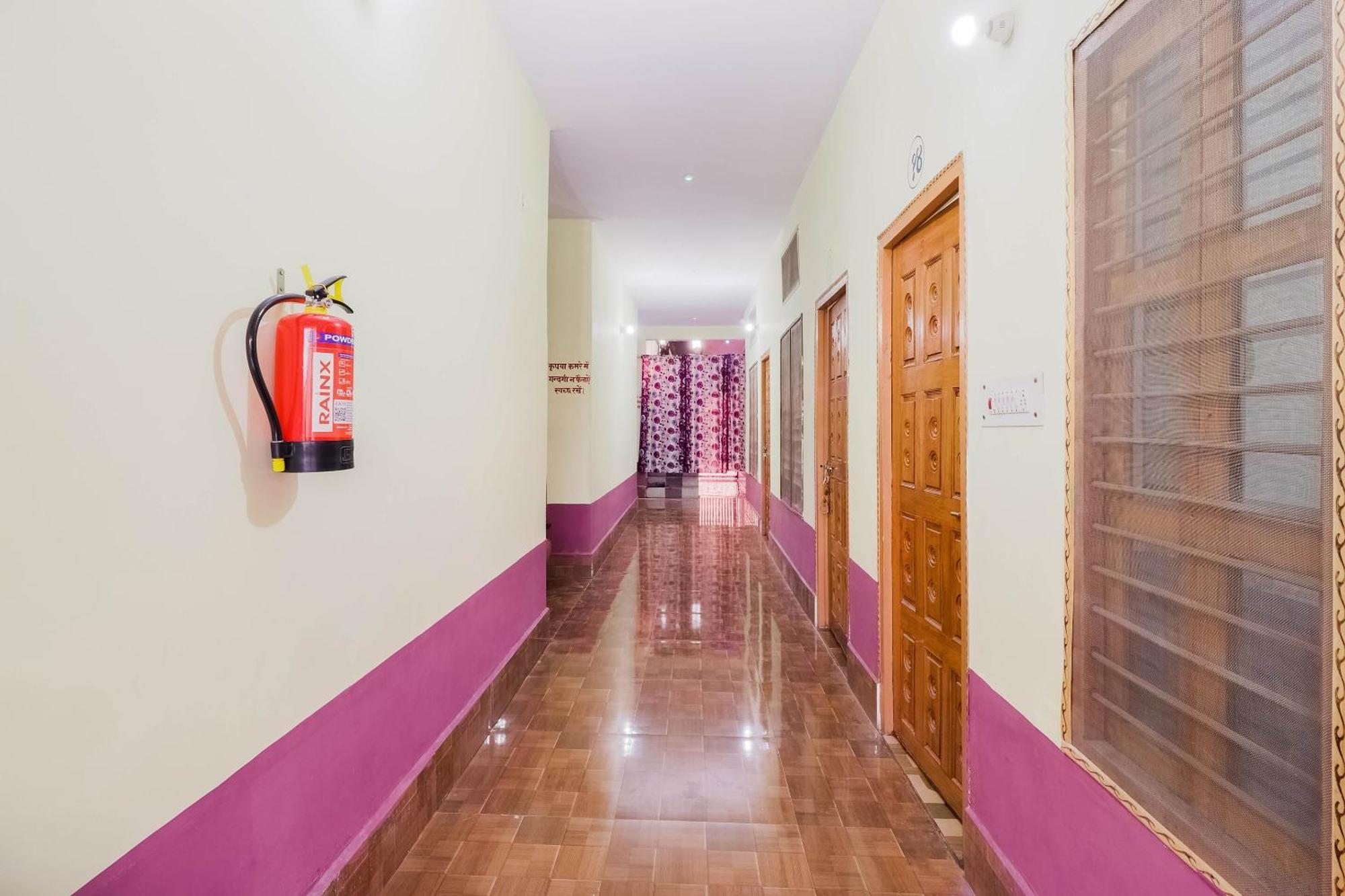 Hotel O Jyotish House Ayodhya Εξωτερικό φωτογραφία