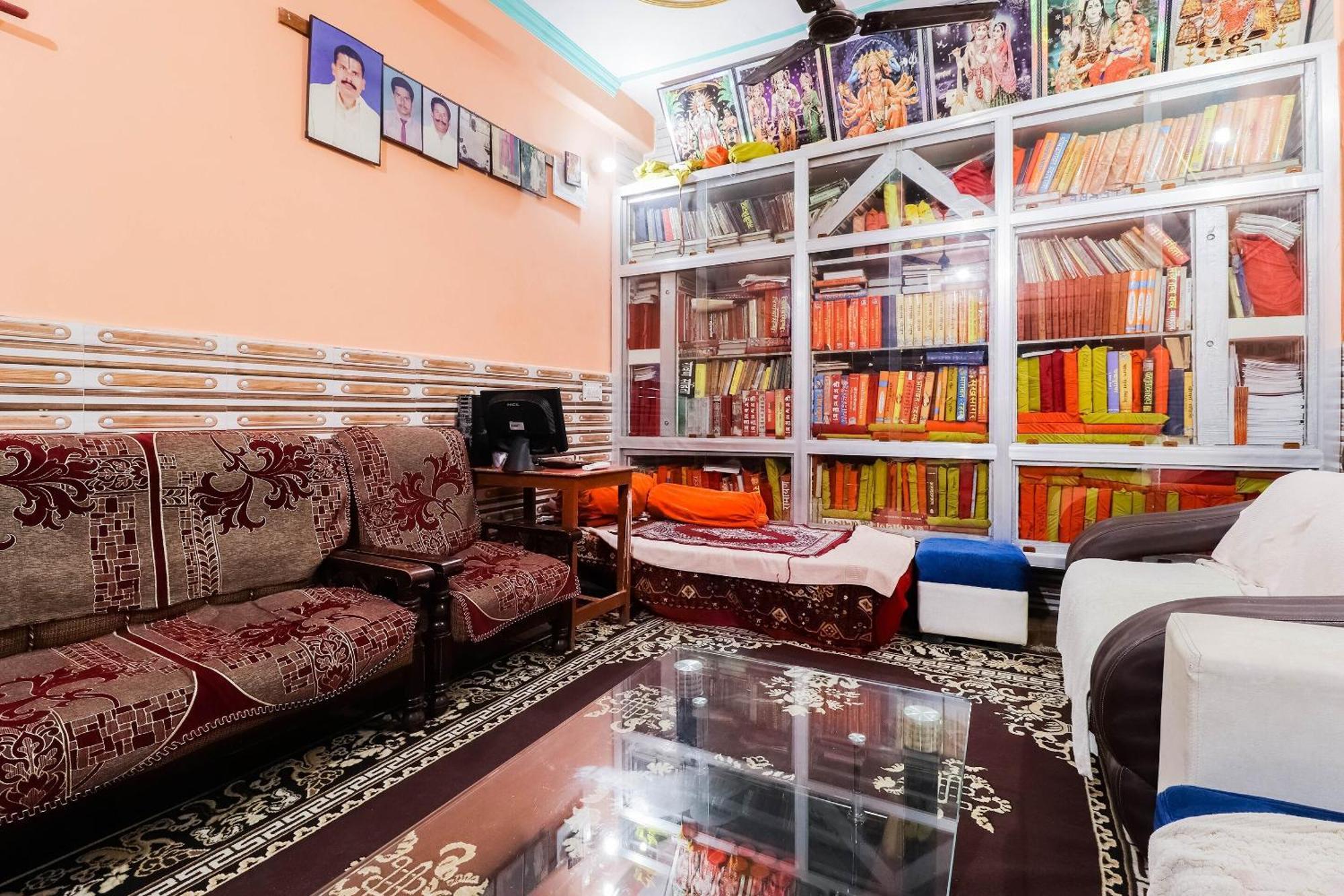 Hotel O Jyotish House Ayodhya Εξωτερικό φωτογραφία