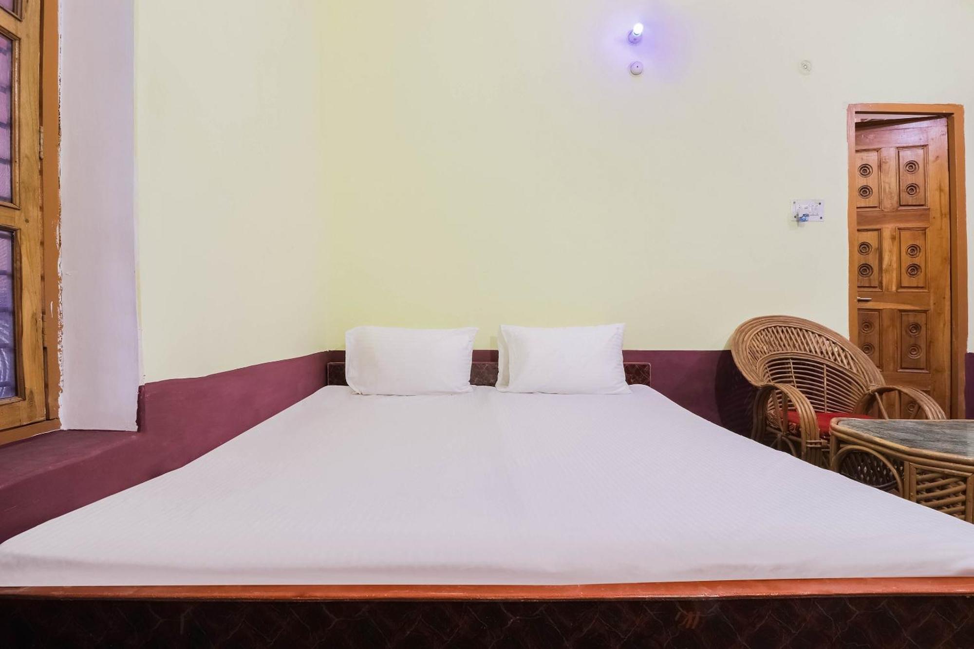 Hotel O Jyotish House Ayodhya Εξωτερικό φωτογραφία